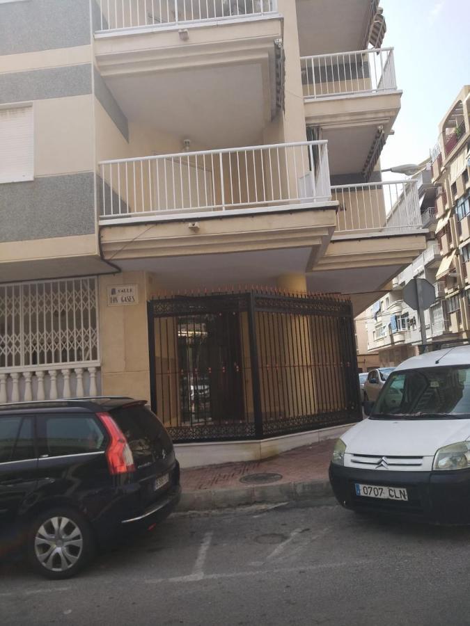 Apartament Marinero - El Edificio Navila XX - 托雷维耶哈 外观 照片